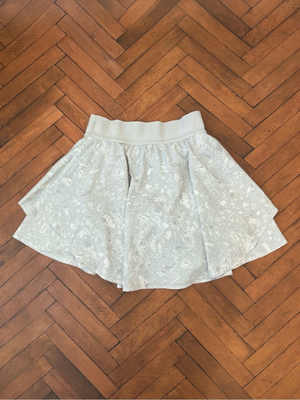 Lululemon Court Rival High Rise Skirt Skort *Long In Terrazzo Marble Silver Sz 2
